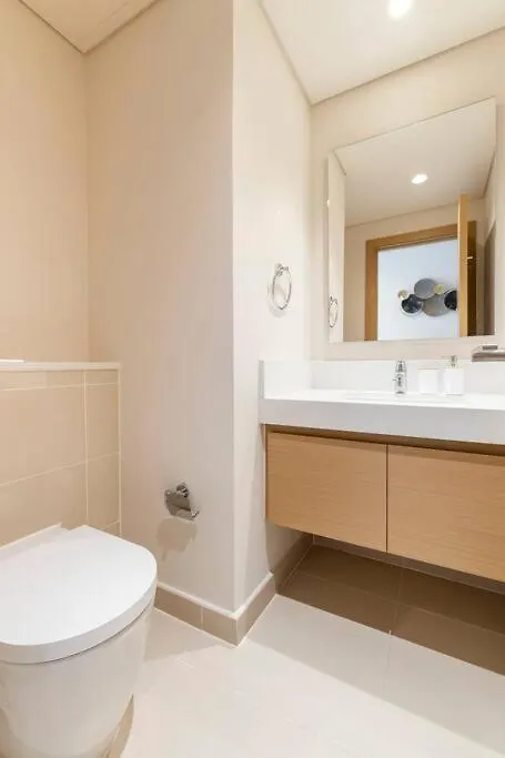 Luxury Harbour Gate 3 Bedroom Apt Dubai Lägenhet