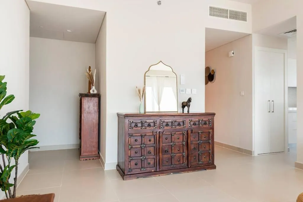 Luxury Harbour Gate 3 Bedroom Apt Dubai